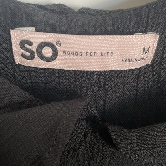 Black Spaghetti Strap Dress with Open Shoulder Frill Sleeves - Picture 5 of 7